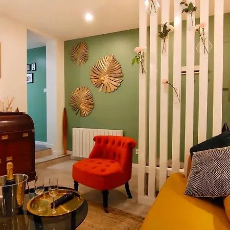 Lägenhet Votre Escale Jungle Sauna &